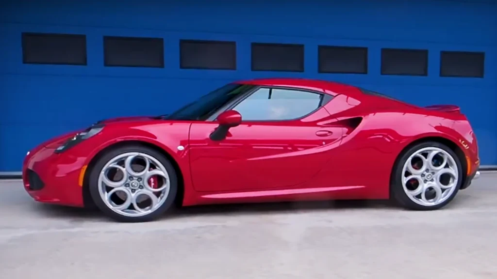 Alfa Romeo 4C Alınır Mı