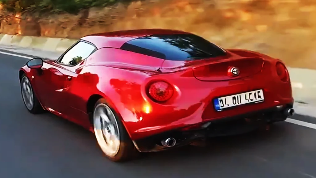 Alfa Romeo 4C Sürüş
