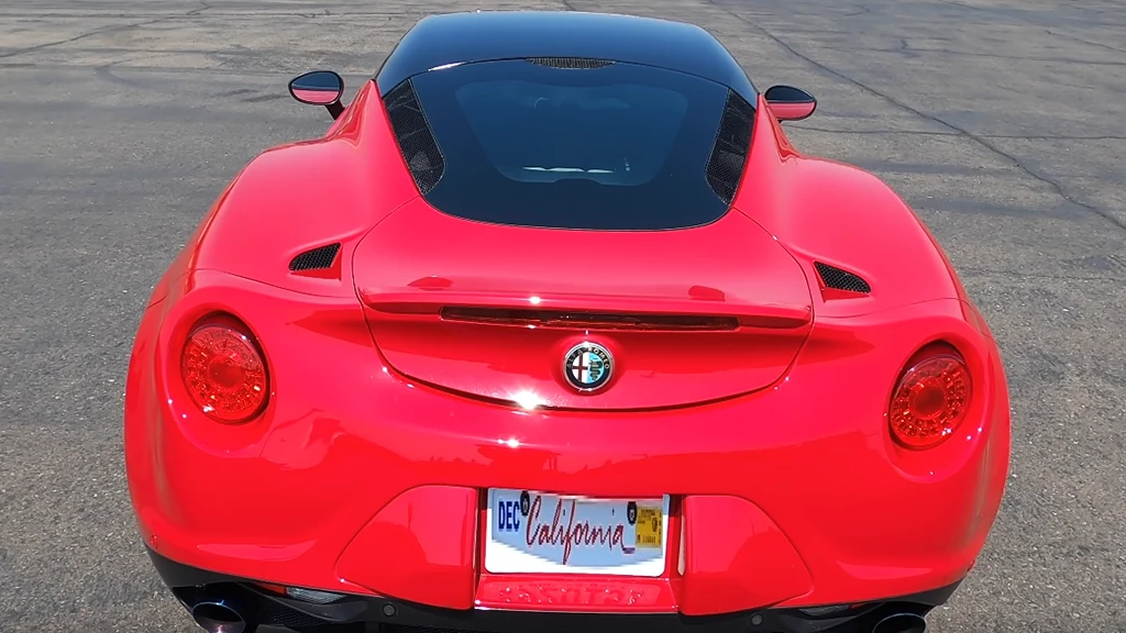 Alfa Romeo 4C Test Sürüşü
