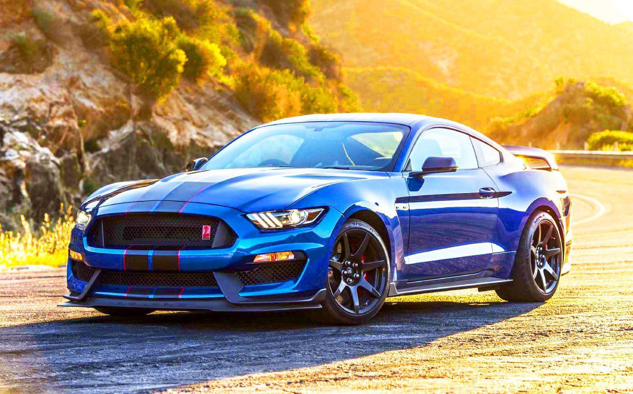 Ford Mustang Nasıl Araba?