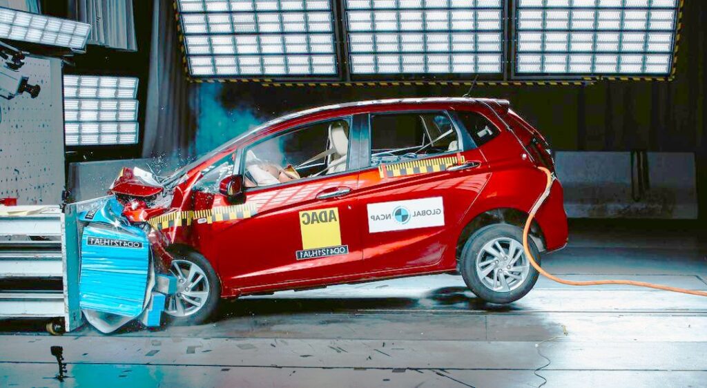 Honda Jazz Çarpışma Testi